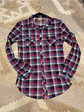 Lightweight flannel shirt
